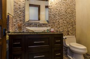 MAPLEWOOD - Residential