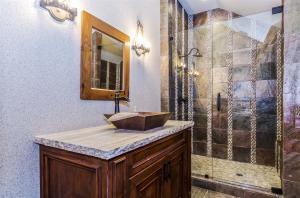 MAPLEWOOD - Residential