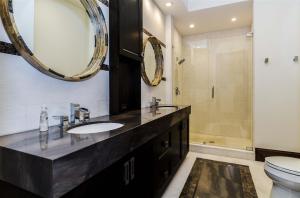 MAPLEWOOD - Residential