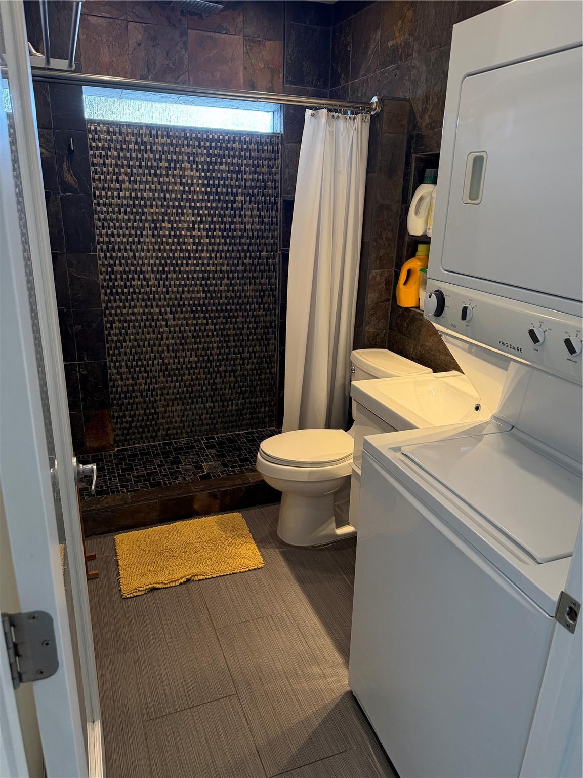 Progresso 2-18 D - Residential Lease