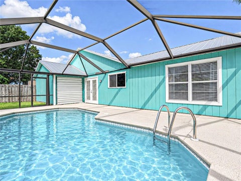 Tiny photo for 795 4TH Lane, Vero Beach, FL 32962 (MLS # B26089786)