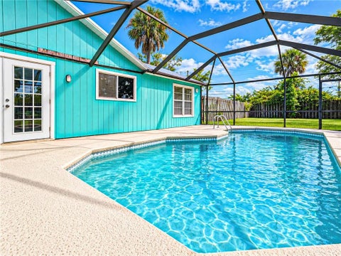 Tiny photo for 795 4TH Lane, Vero Beach, FL 32962 (MLS # B26089786)