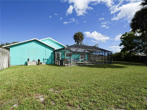 Tiny photo for 795 4TH Lane, Vero Beach, FL 32962 (MLS # B26089786)