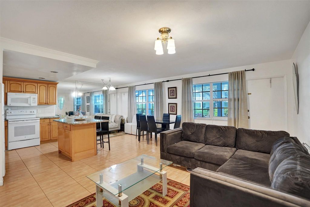 Photo of 5208 NE 24th Terrace #F118, Fort Lauderdale, FL 33308 (MLS # F10556367)