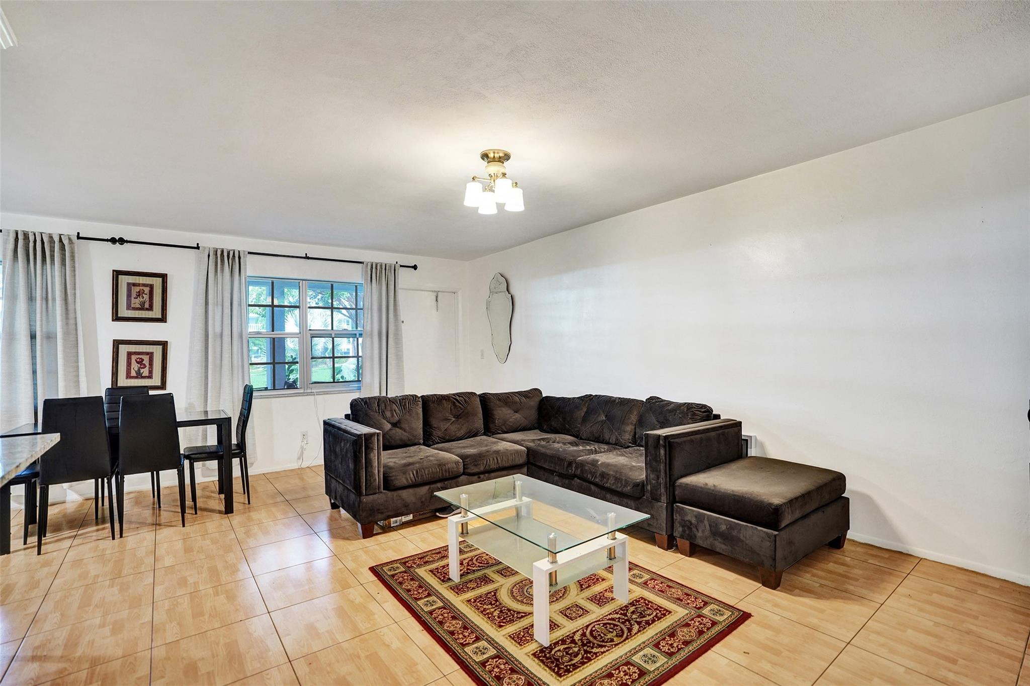 MAYBURY MANSIONS - Residential