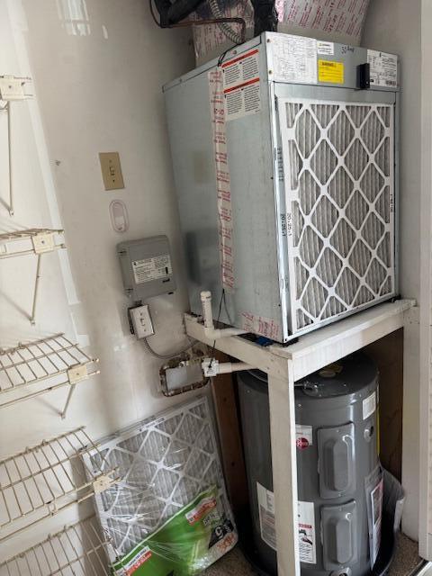 ORIOLE GOLF & TENNIS CLUB CONDO - Residential