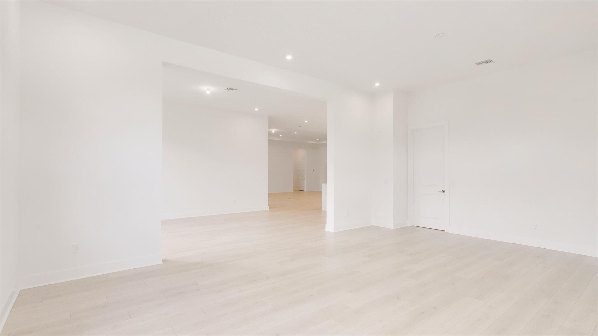 TUSCAWILLA (AKA CANOPY CREEK) - Residential