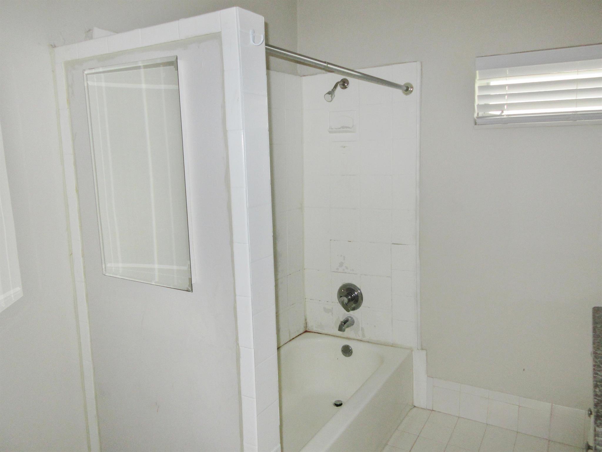 OAKLAND ESTATES 3RD SEC - Residential