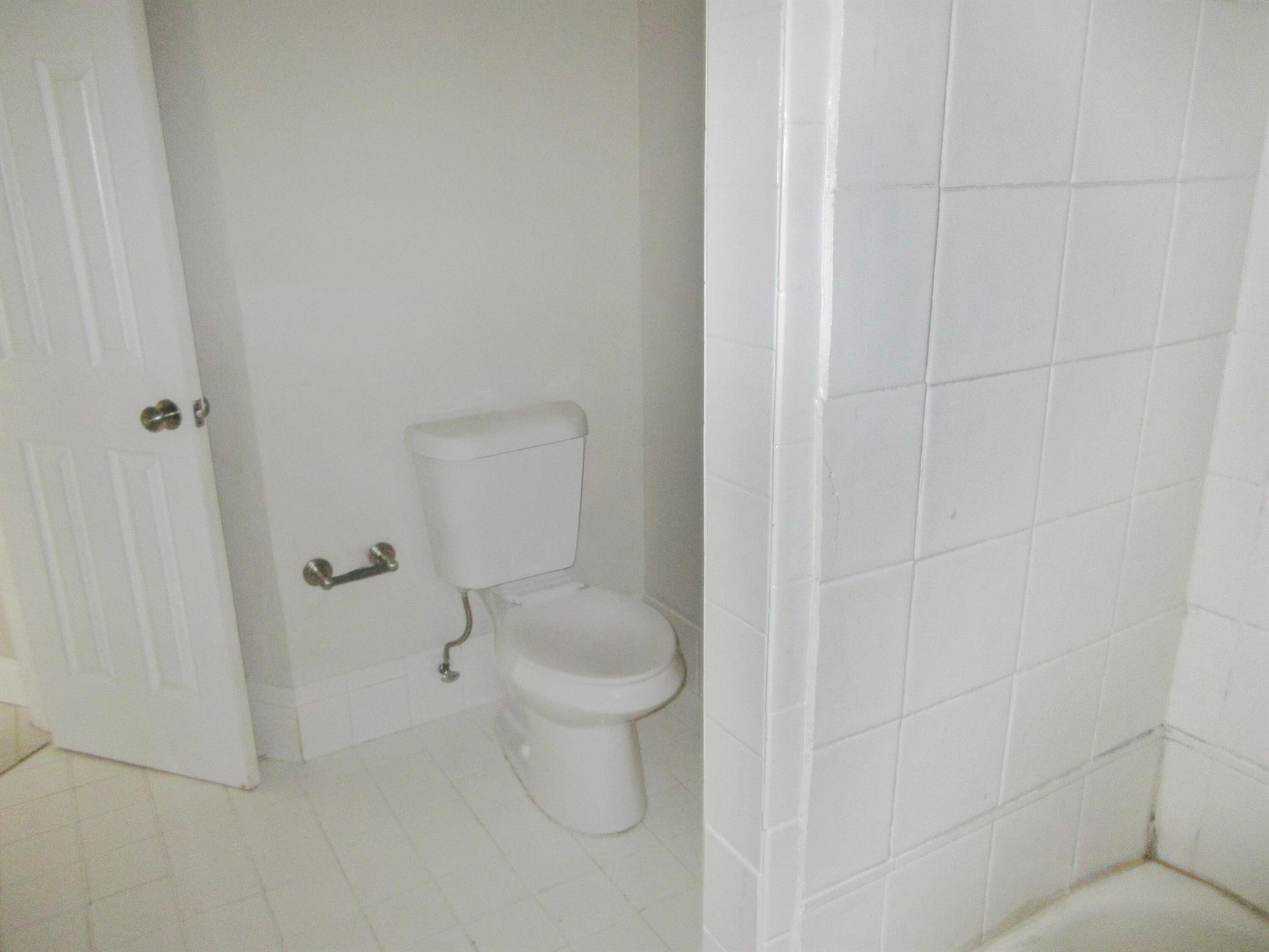OAKLAND ESTATES 3RD SEC - Residential