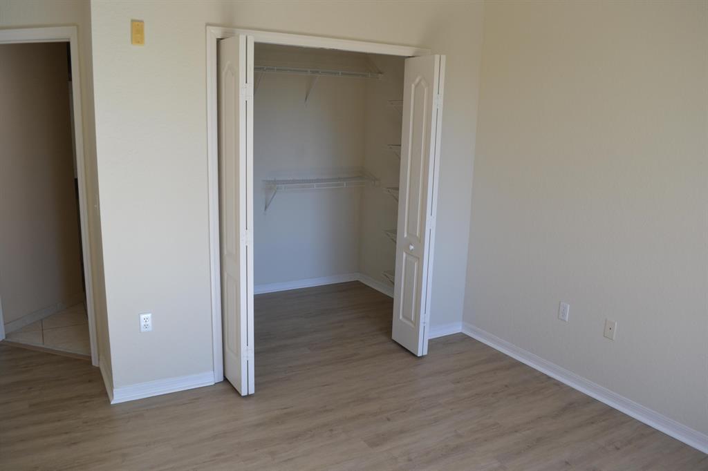 RESIDENCES AT LEGACY PLACE CONDO - Residential Lease