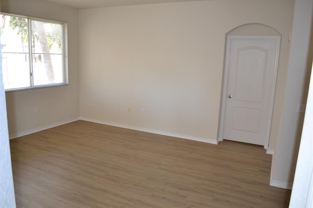 RESIDENCES AT LEGACY PLACE CONDO - Residential Lease