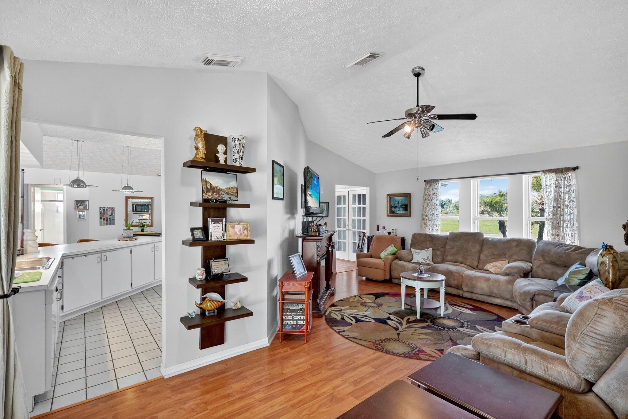 PORT ST LUCIE SECTION 29 - Residential