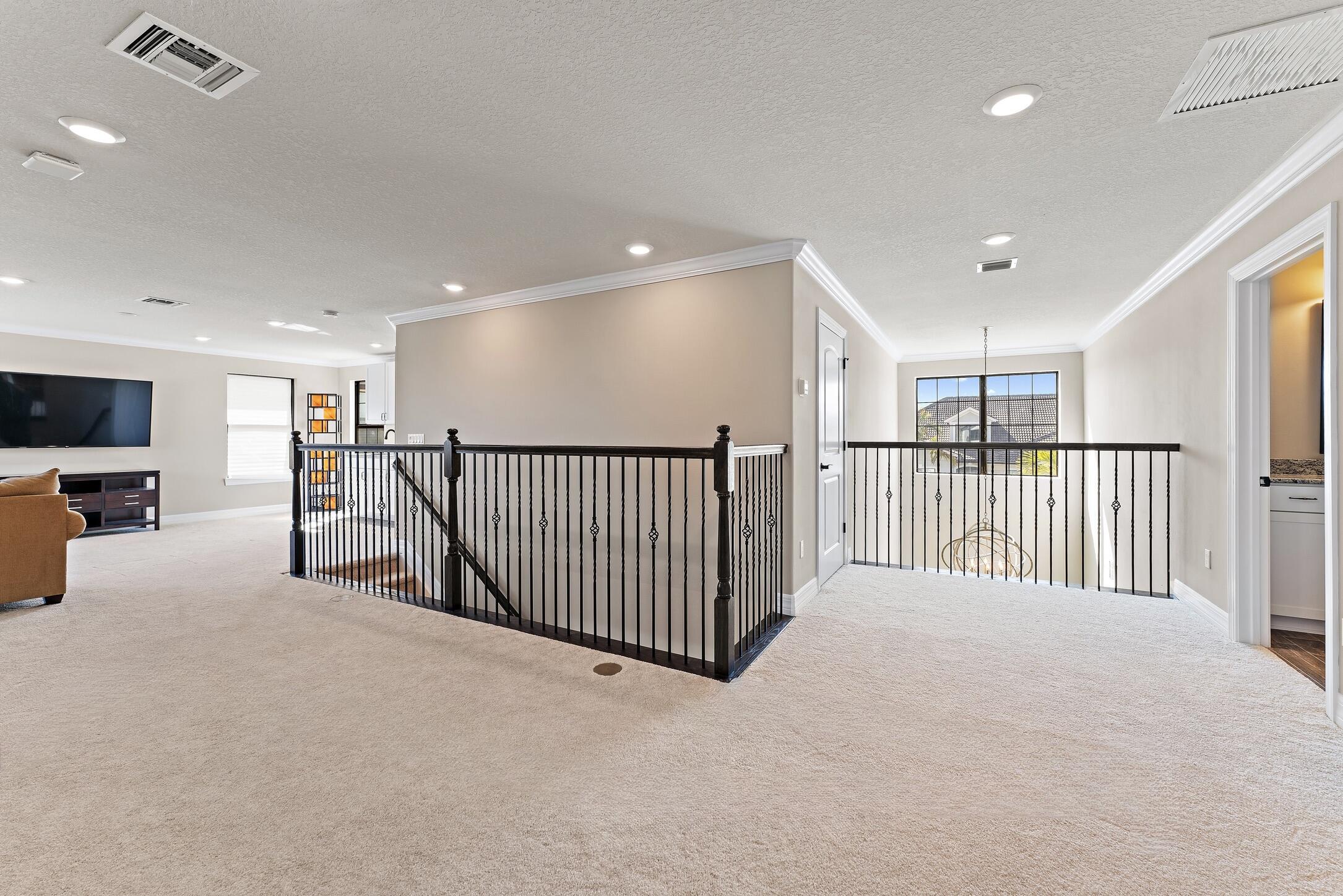 SONOMA ISLES - Residential