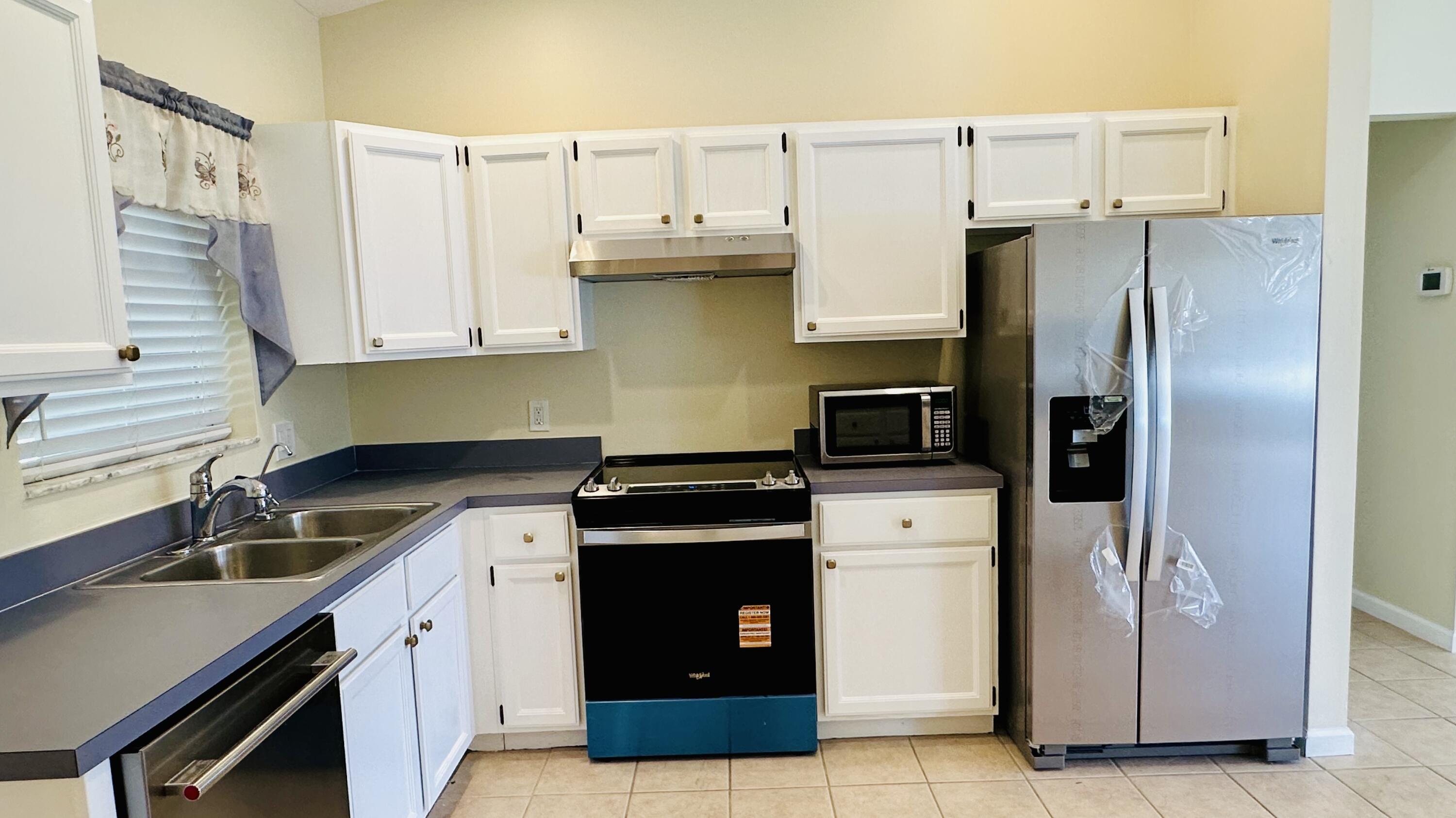 The Acreage - Residential Lease