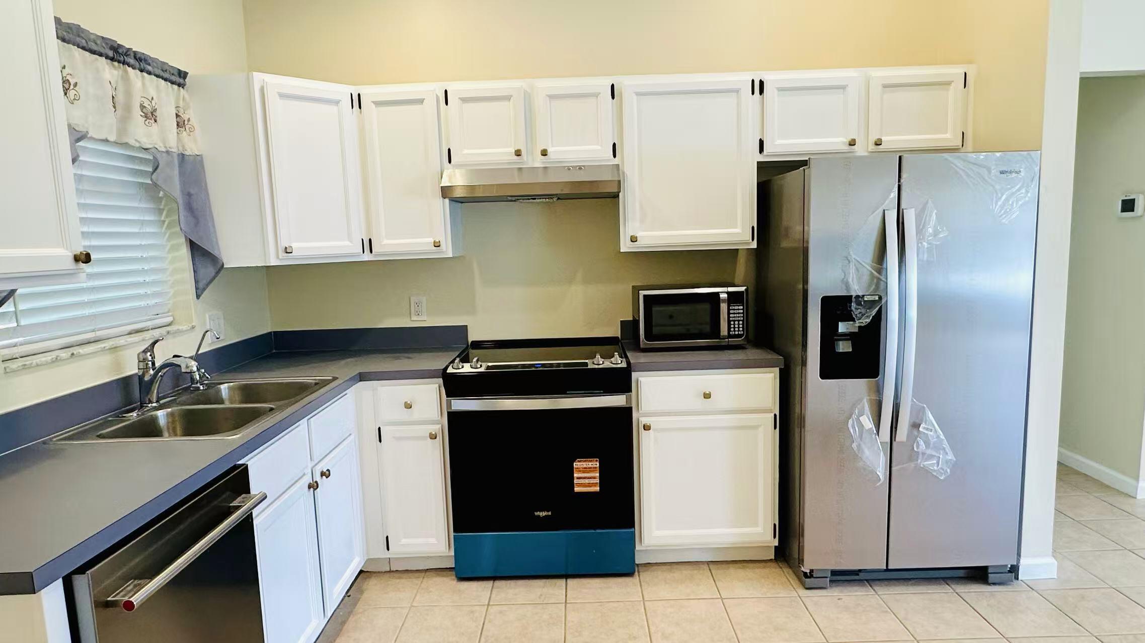 The Acreage - Residential Lease