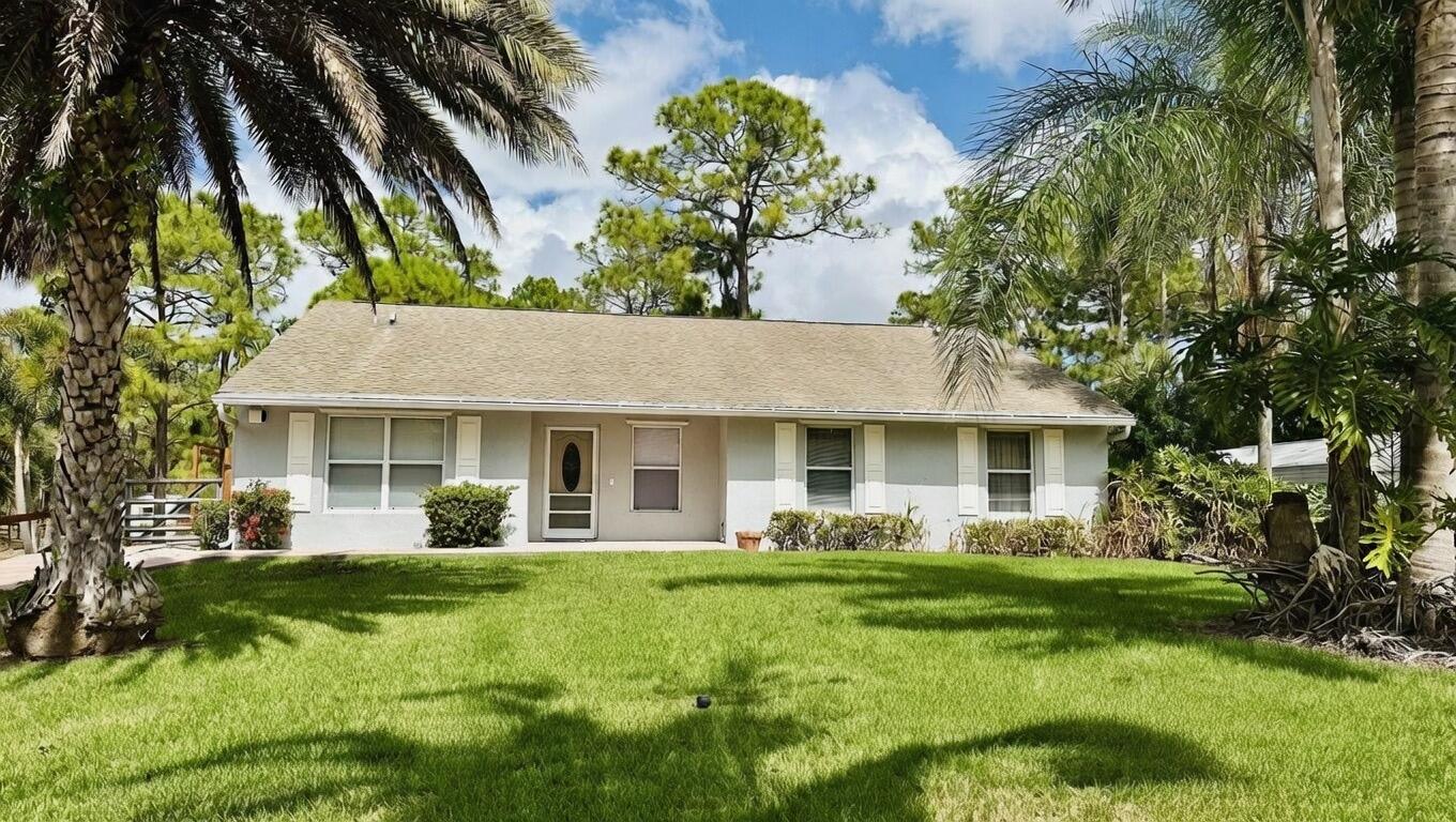 The Acreage - Residential Lease