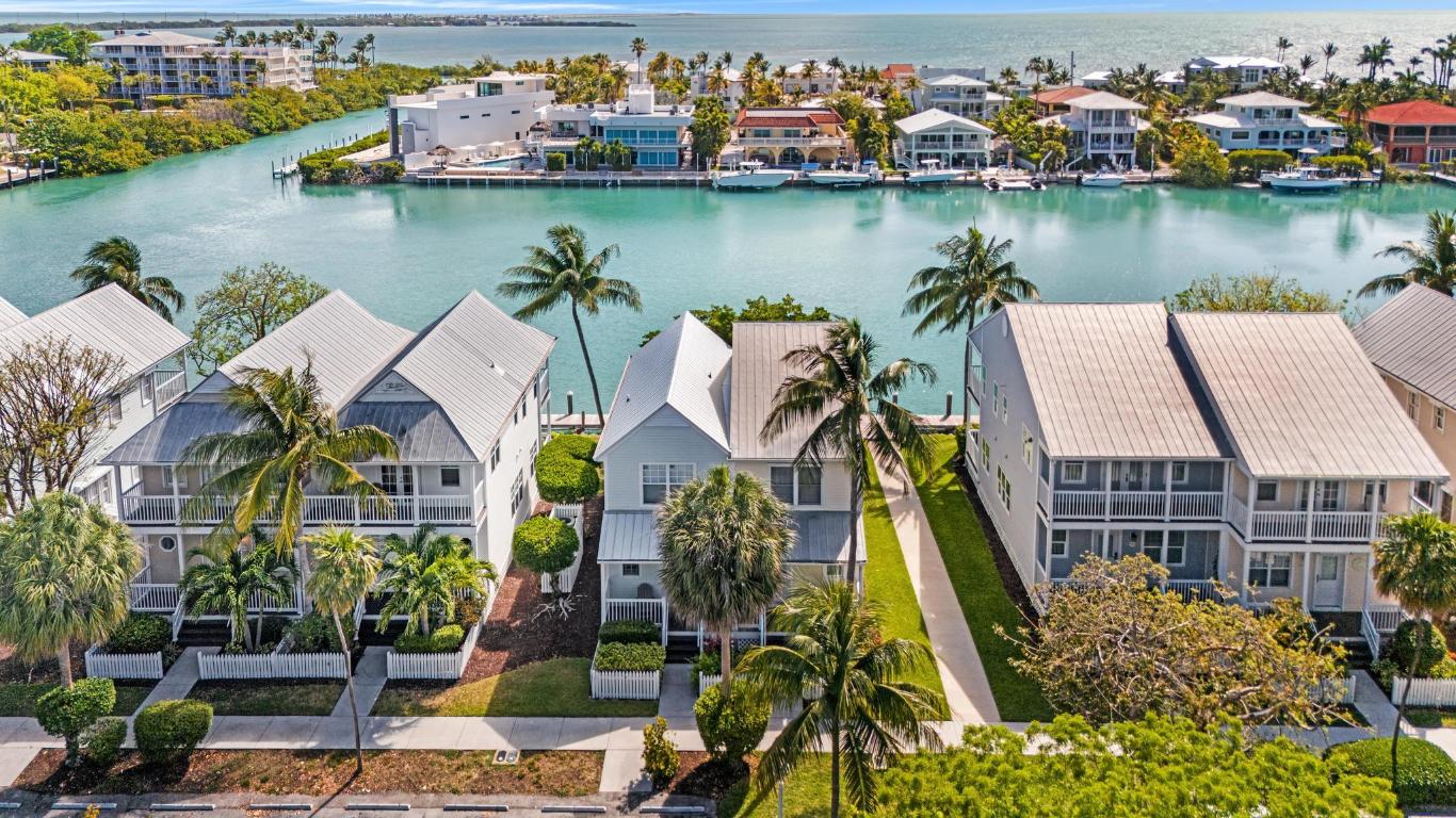 7051 Harbor Village Drive