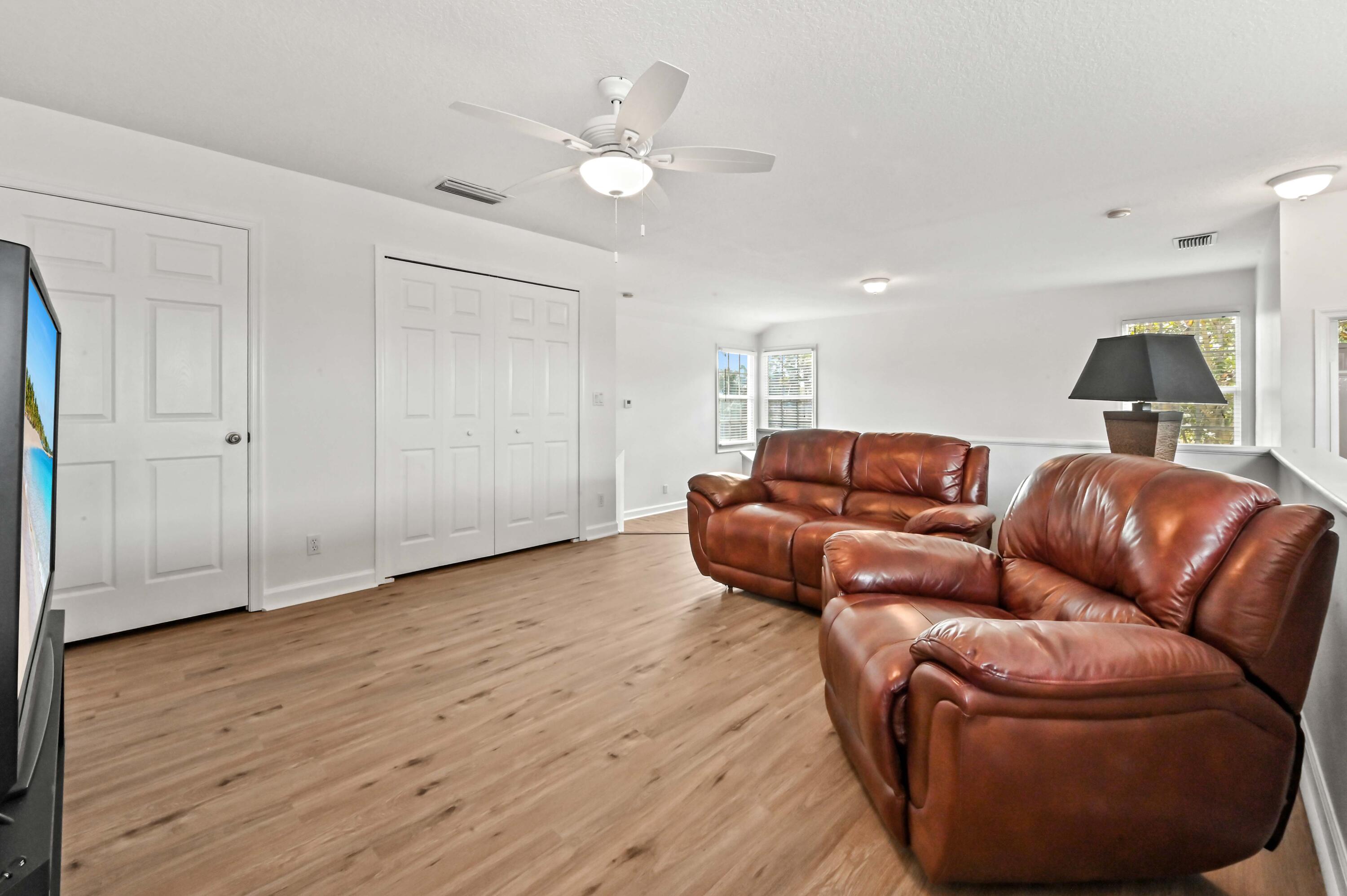 HAMILTON BAY - Residential