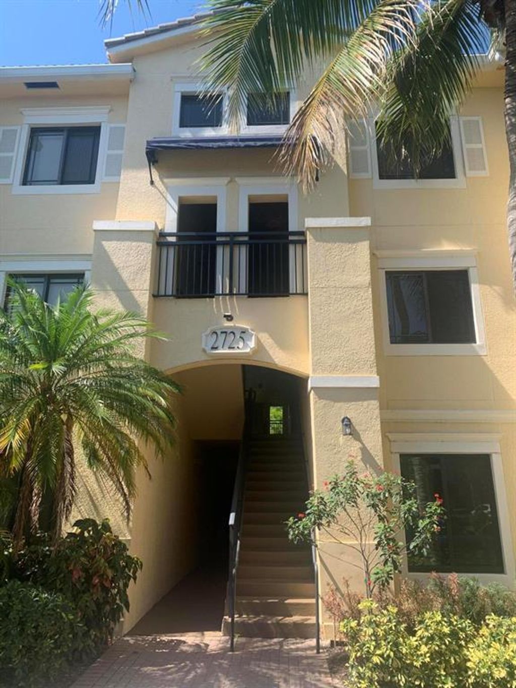 Photo of 2725 Anzio Court #301, Palm Beach Gardens, FL 33410 (MLS # R10718176)
