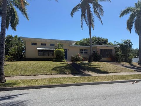 372 Franklin Road West Palm Beach FL 33405