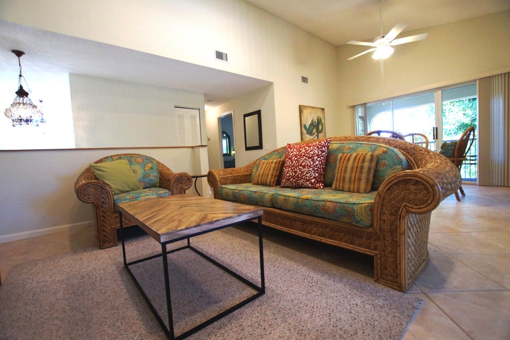 Photo of 6488 Via Regina, Boca Raton, FL 33433 (MLS # R10892834)