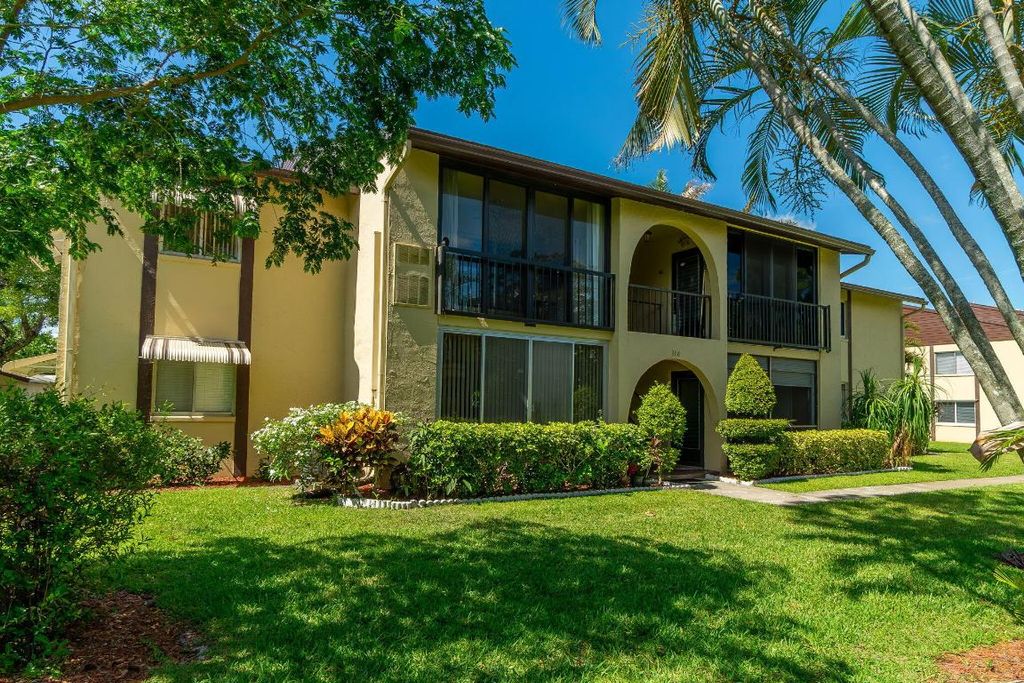 Photo of 318 Pine Ridge Circle #C2, Greenacres, FL 33463 (MLS # R11102599)