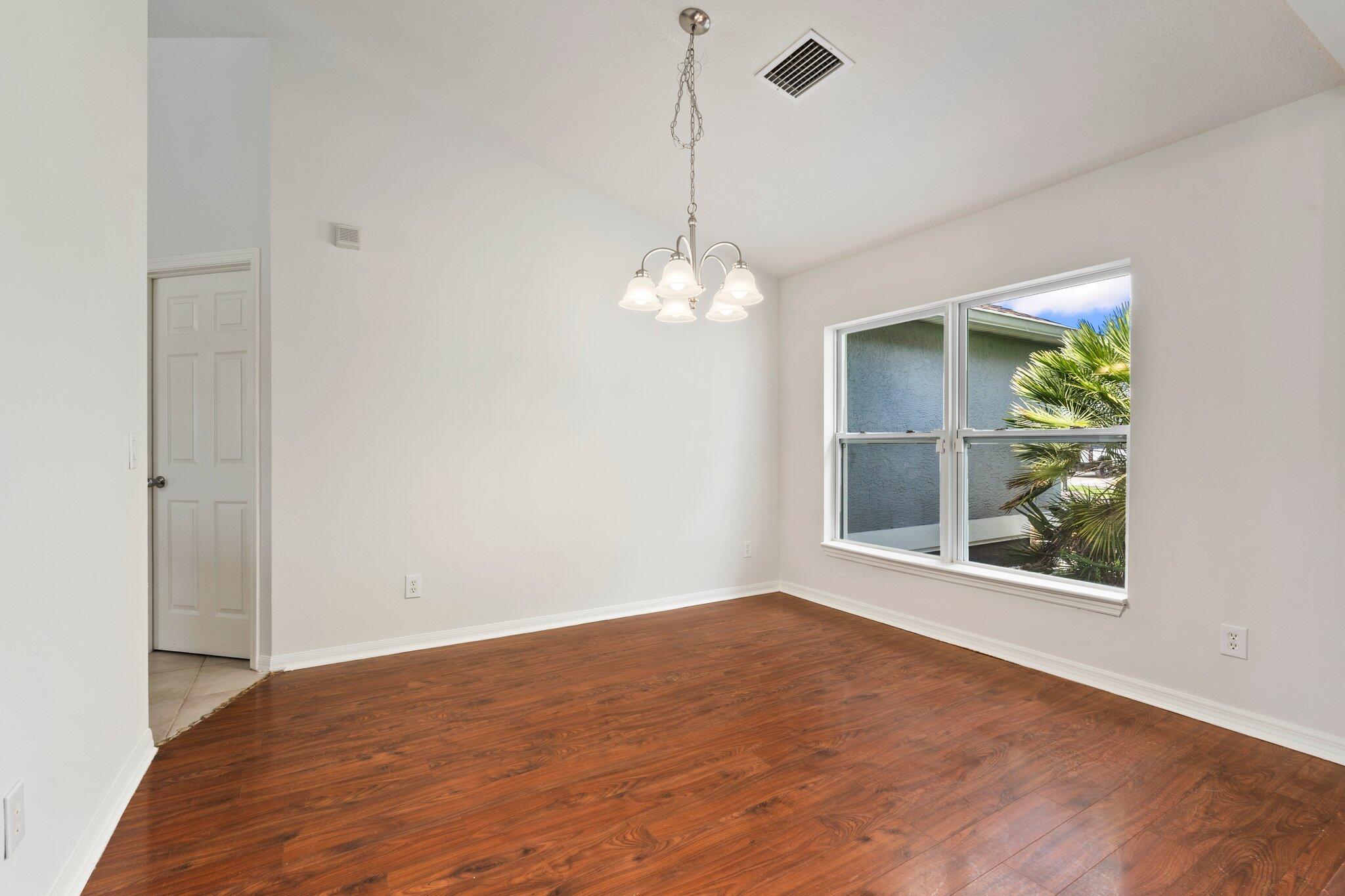 PORT ST LUCIE SECTION 11 - Residential