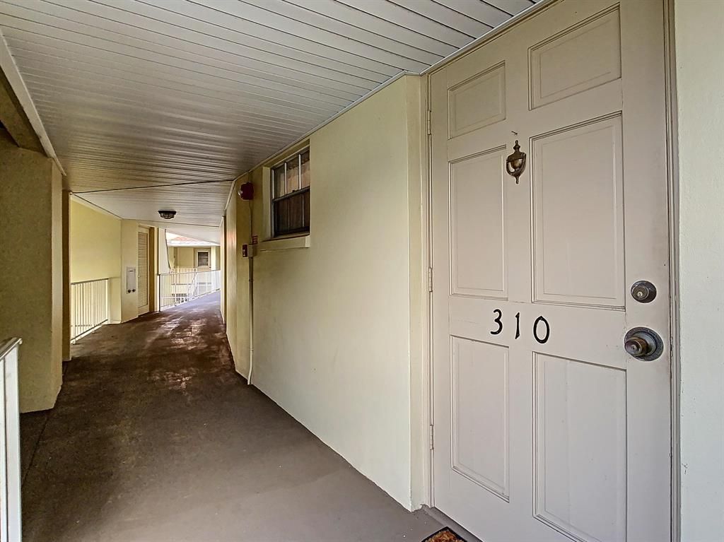 Photo of 5520 Tamberlane 310 Circle #310, Palm Beach Gardens, FL 33418 (MLS # R10769259)