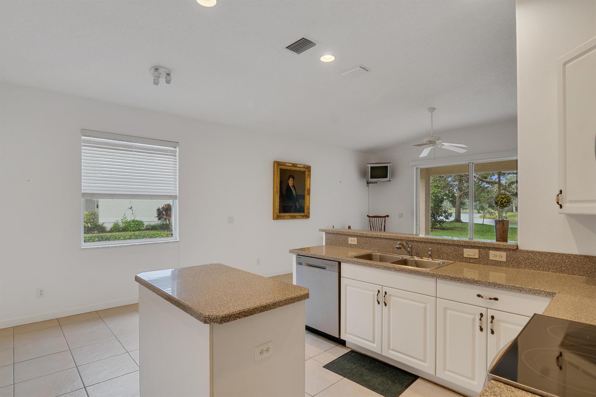 KENWOOD VILLAGE PD SUBDIV - Residential