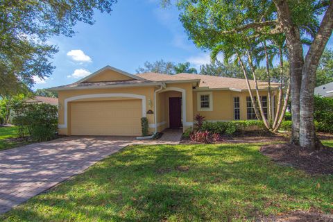 665 Kenwood Drive SW Vero Beach FL 32968