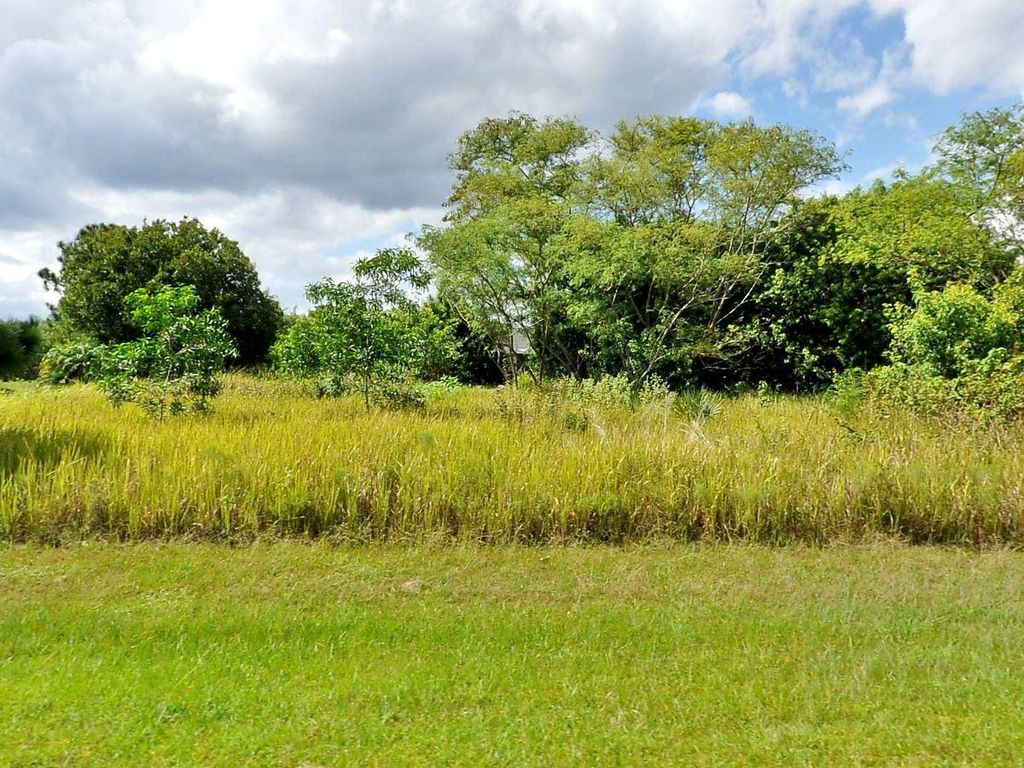 Photo of 5764 NW Cleburn Drive, Port Saint Lucie, FL 34986 (MLS # R10779123)