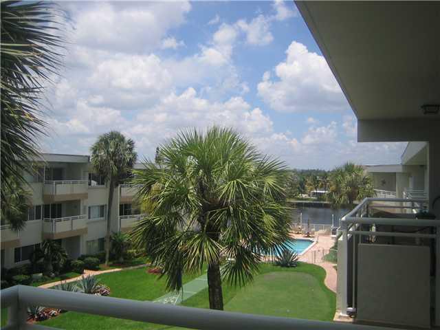 HILLSBORO IMPERIAL APTS C - Residential Lease