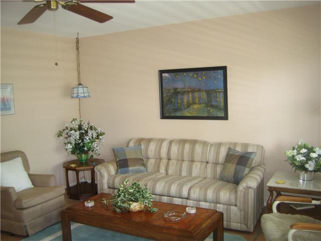 HILLSBORO IMPERIAL APTS C - Residential Lease