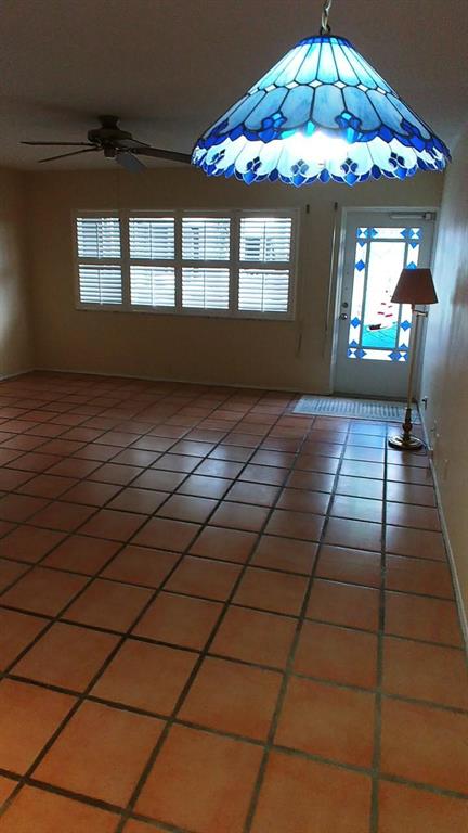 HILLSBORO IMPERIAL APTS C - Residential Lease