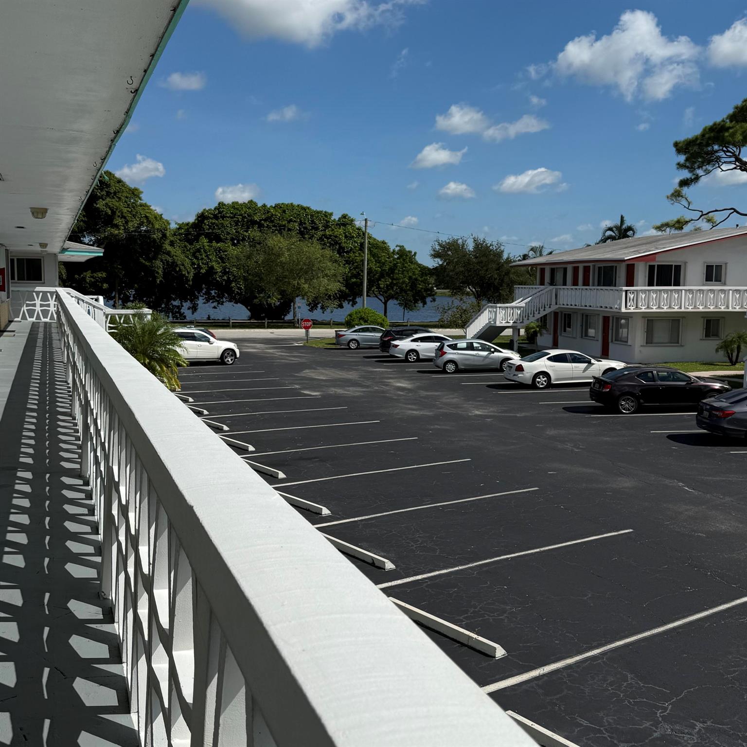 LAKESIDE POINT APT 4 COND - Residential