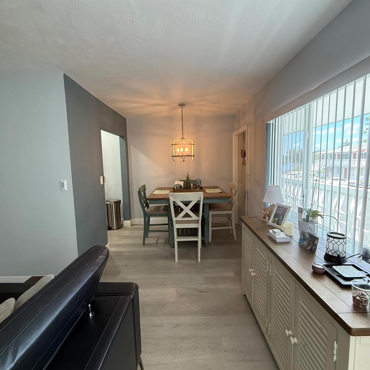 LAKESIDE POINT APT 4 COND - Residential