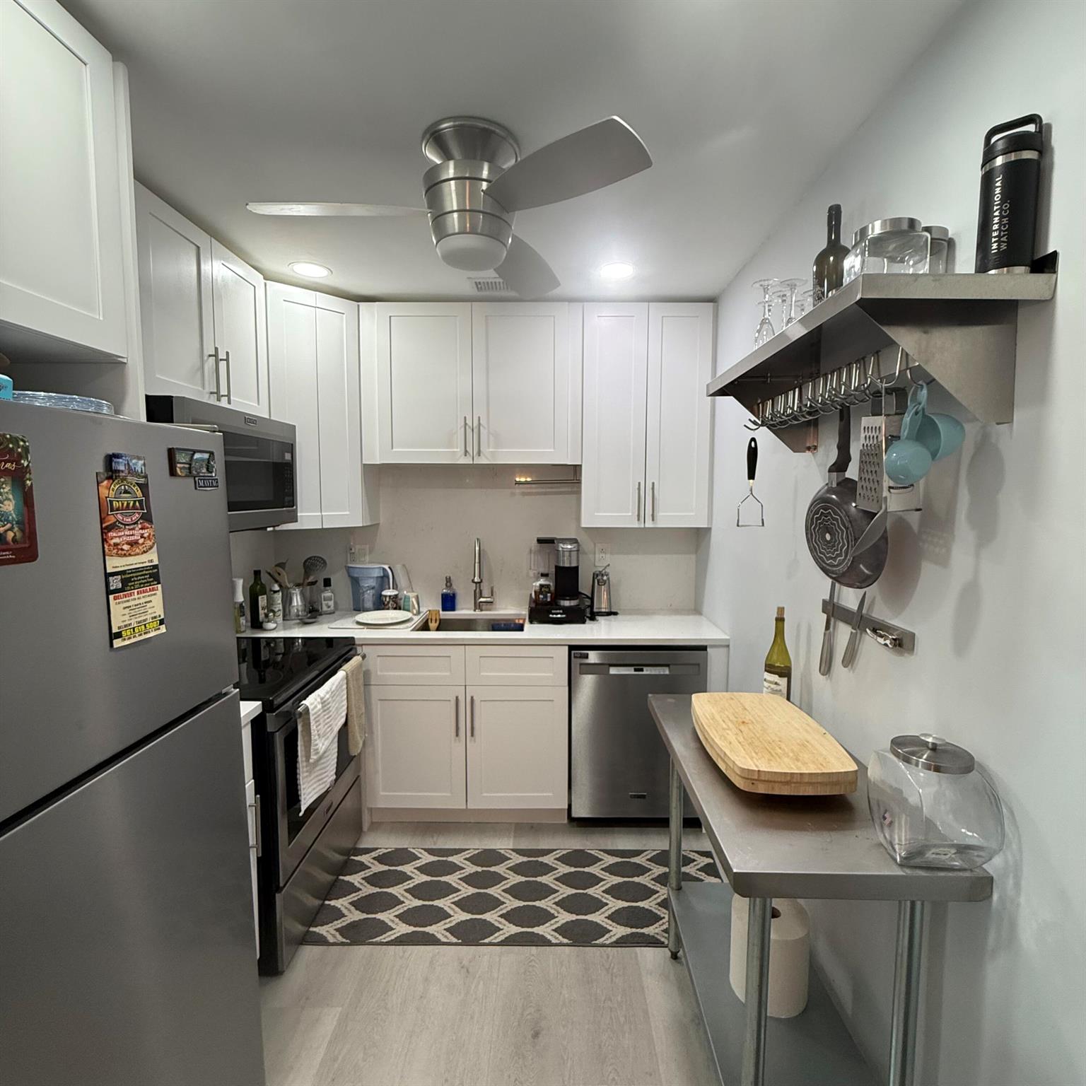 LAKESIDE POINT APT 4 COND - Residential