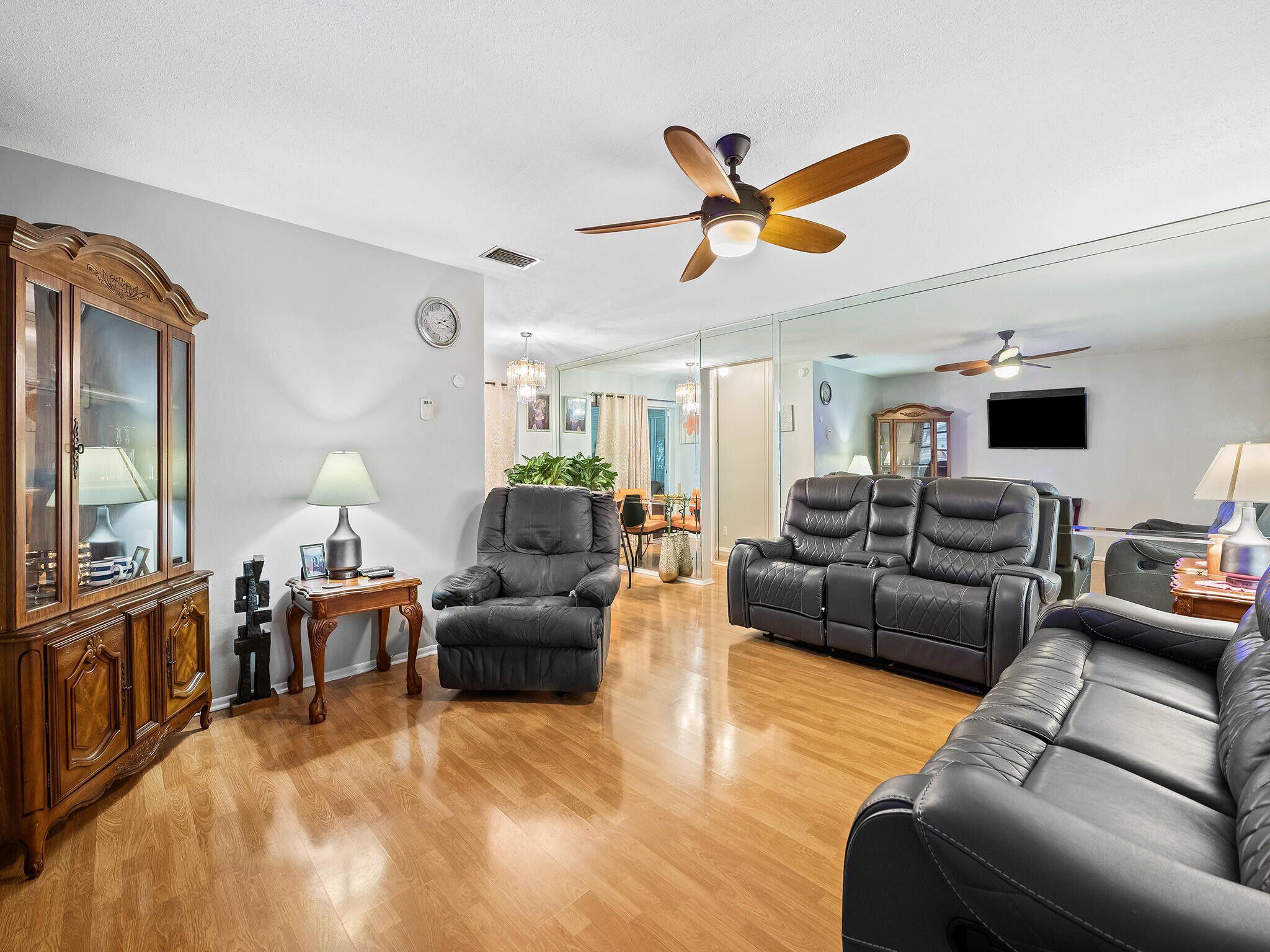 210 NW 25th Court
