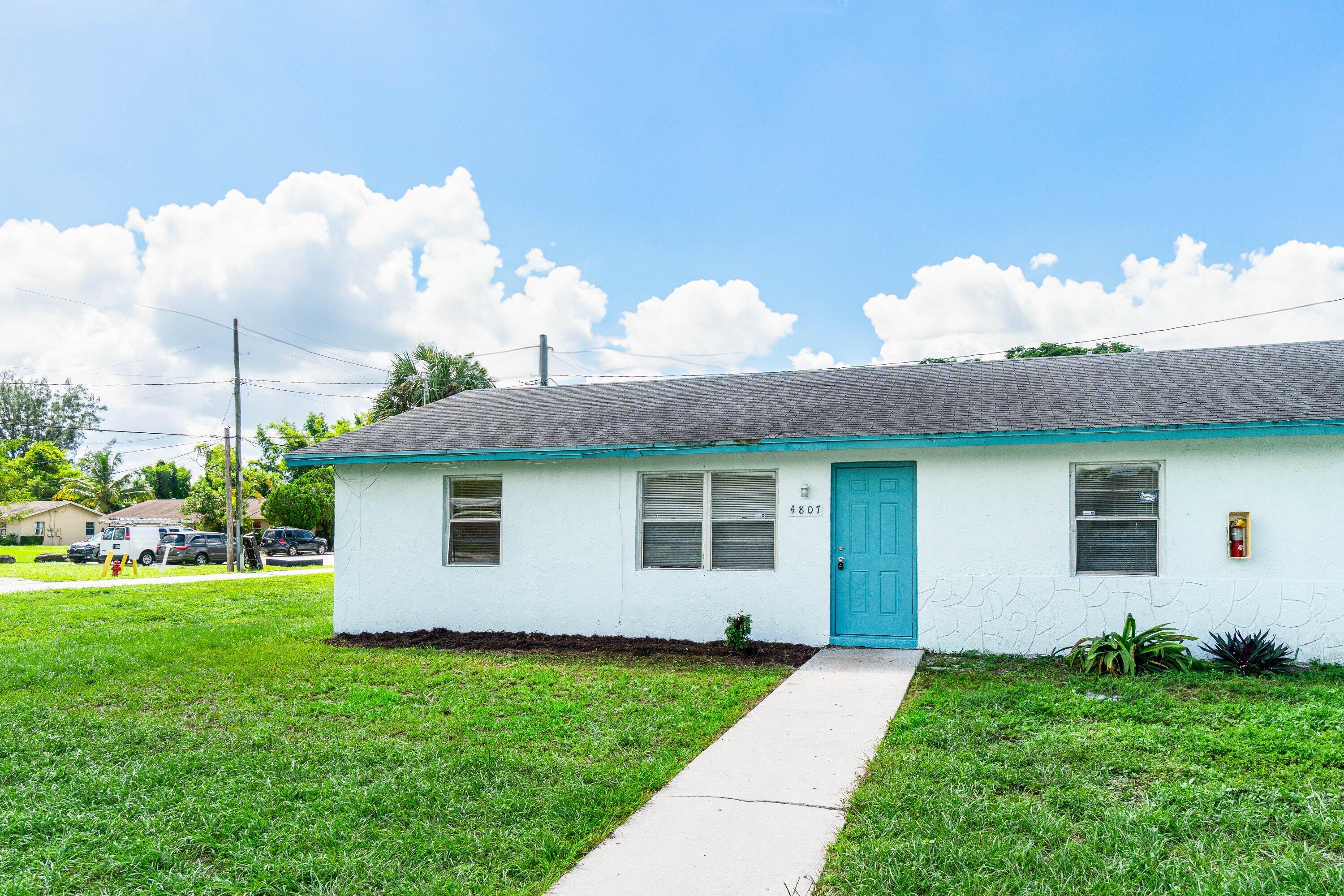 Gulfstream Apartments - Residential Lease