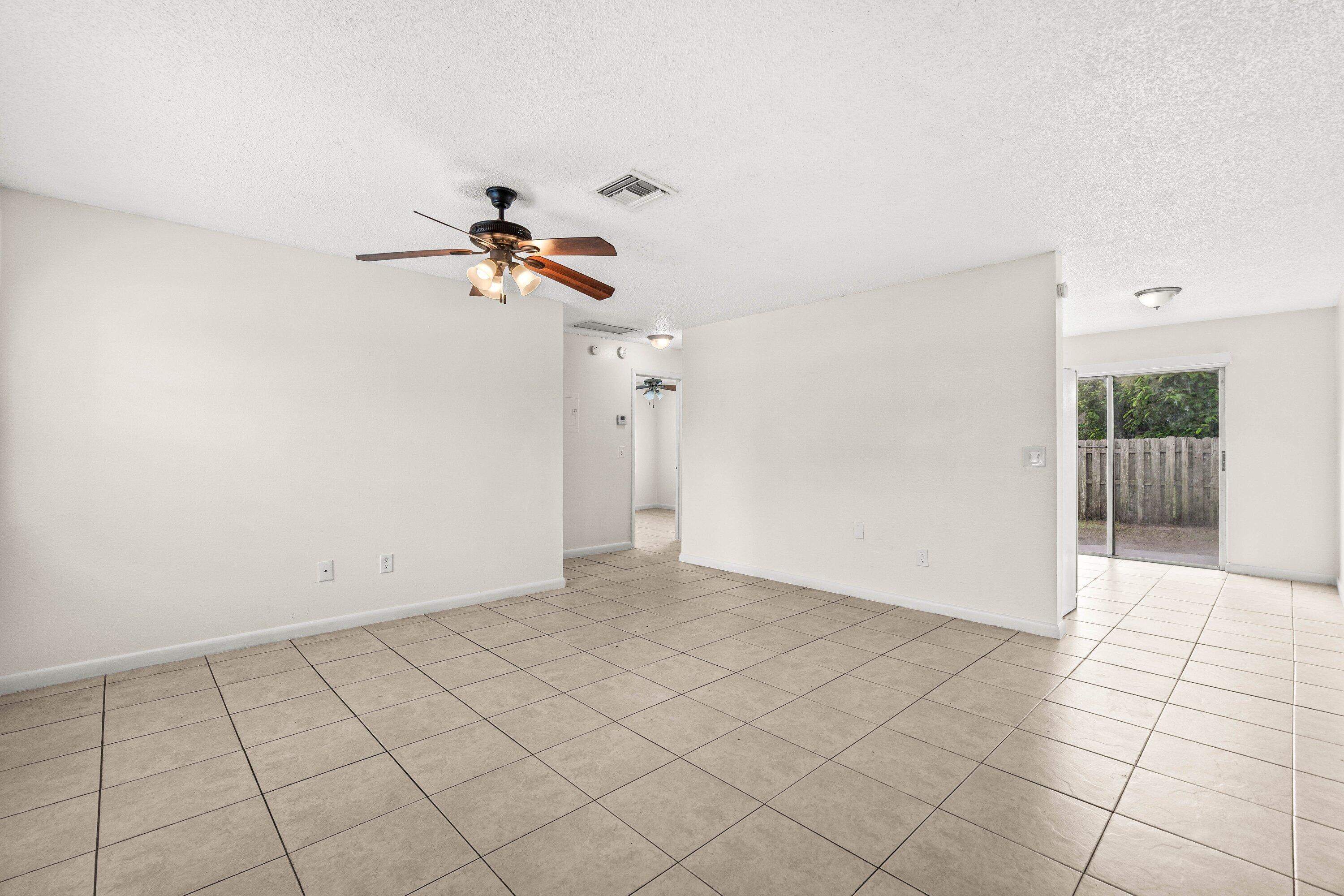 Gulfstream Apartments - Residential Lease