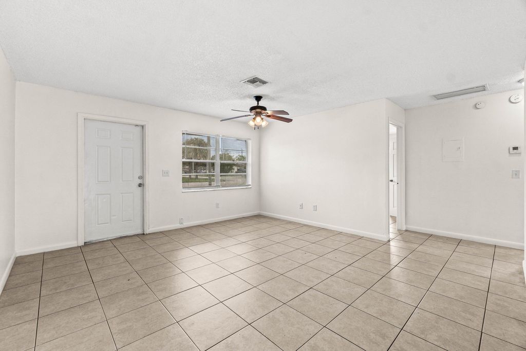 Photo of 4807 Gulfstream Road, Lake Worth, FL 33461 (MLS # B26023677)