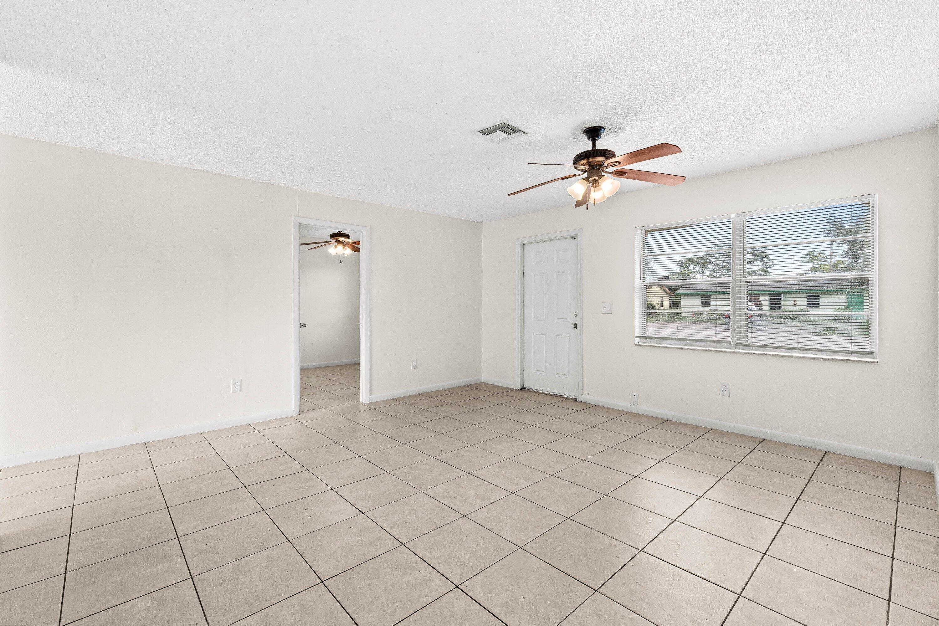 Gulfstream Apartments - Residential Lease