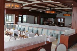 SAILFISH POINT - Residential