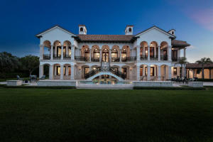 SAILFISH POINT - Residential