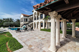 SAILFISH POINT - Residential