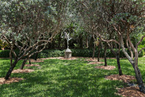 SAILFISH POINT - Residential