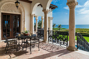 SAILFISH POINT - Residential