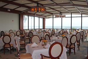 SAILFISH POINT - Residential