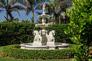 SAILFISH POINT - Residential