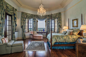 SAILFISH POINT - Residential